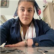 Je postule pour aider des élèves qui sont en difficulté. Dans toute les matières, au collège. Et en Histoire Géographie pour un niveau lycée